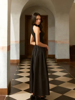 Discount Asymmetric Pockets Cold Shoulder Pleated Long Dress Black Dresses|Casual Dresses