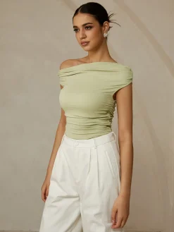 Outlet Asymmetrical Neck Sleeveless T-Shirt T-shirts|Tops