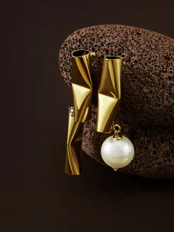 New Asymmetrical Tube Pearl Drop Earrings Earrings|Accessories