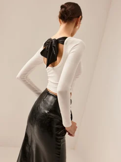 Backless Pleated Bow Crop T-Shirt Crop Tops|T-shirts