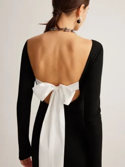 Bow Open Back Knit Dress Black Dresses|Sweater Dresses