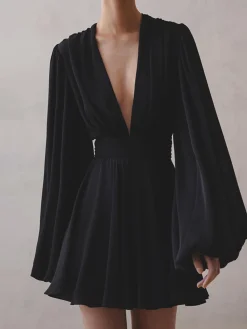 Chiffon Low Cut V-neck Pleated Zip Mini Dress Black Dresses|Casual Dresses