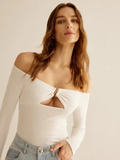 Sale Cold-Shoulder N-Ring Cutout T-Shirt T-shirts|Tops
