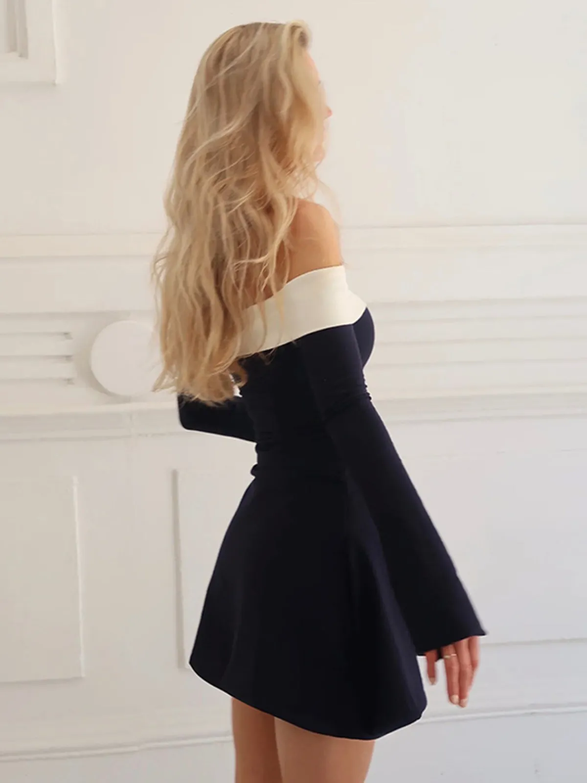 Color Block Off-Shoulder Long Sleeve Short Dress White Dresses|Casual Dresses