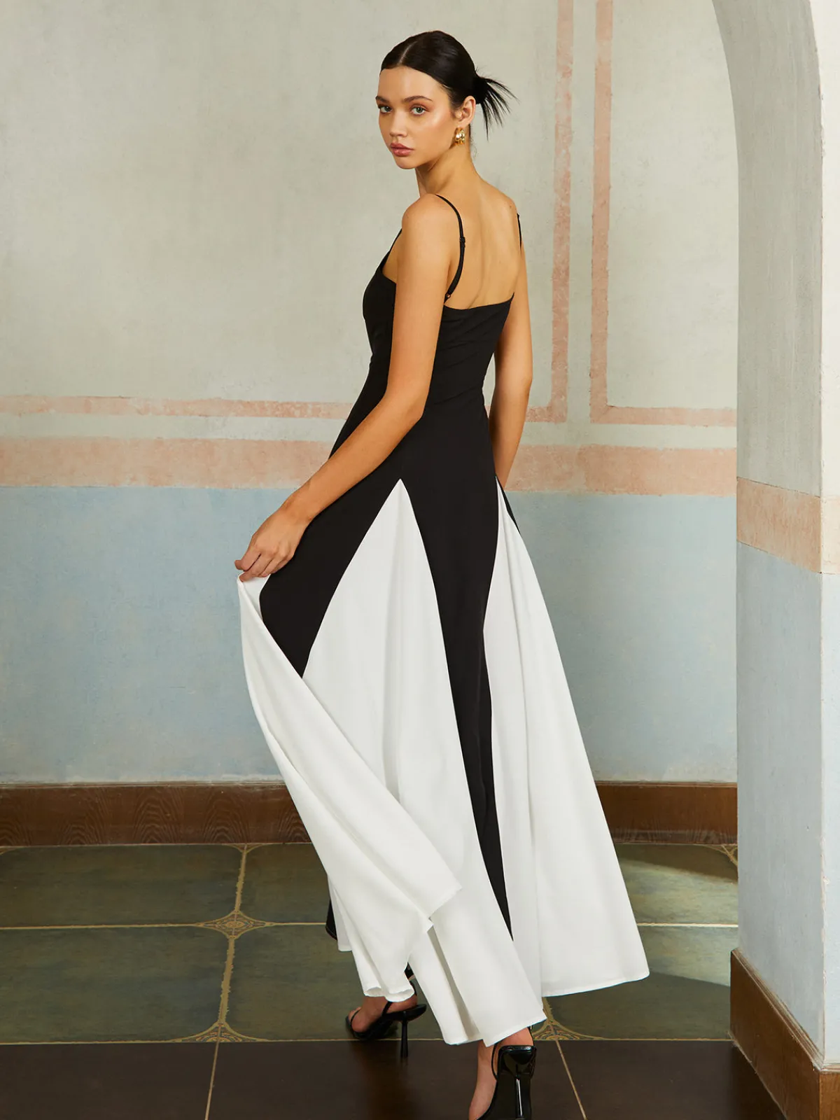 Discount Color Block Spaghetti Strap Long Dress Black Dresses|Casual Dresses