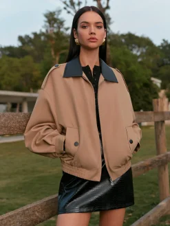 Hot Contrast Collar Zipper Jacket Outerwear|Tops