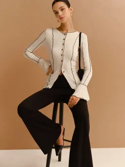 Online Contrast Lettuce Trim Button Slit Top Tops