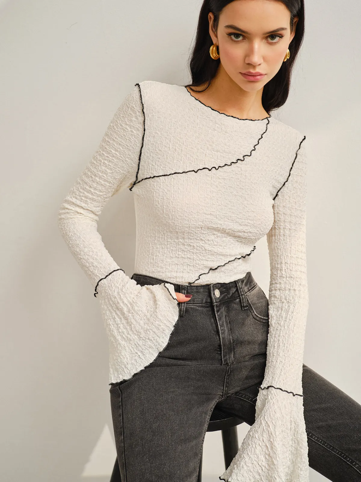 New Contrast Piping Bell Sleeve T-Shirt T-shirts|Tops