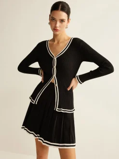 Clearance Contrast Trim Pleated Knit Skirt Set Sweater Tops|Skirts