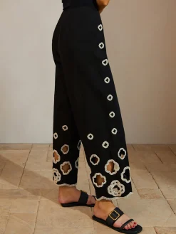 New Cotton Hollow Embroidered Cropped Pants Pants|Bottoms