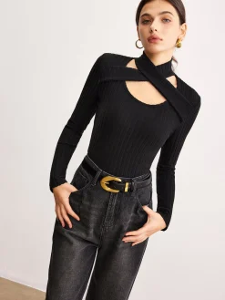 Hot Criss Cross Neck Ribbed Top T-shirts|Tops