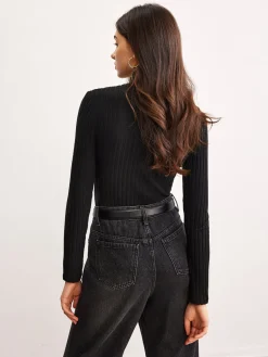 Hot Criss Cross Neck Ribbed Top T-shirts|Tops