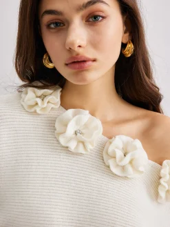 Discount 3D Flower Cold-Shoulder Sweater Sweater Tops|Sweaters & Cardigans