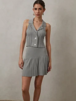 Outlet Effortlessly Pleated Sleeveless Sweater Vest Sweater Vests|Sweaters & Cardigans