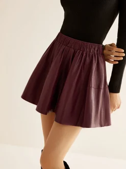 Hot Elastic Waist Pleated PU Leather Skirt Skirts|Bottoms