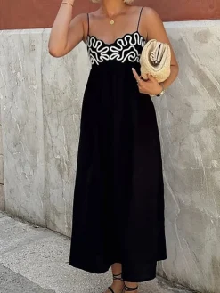 Outlet Embroidered Shirred Spaghetti Strap Long Dress Black Dresses|Vacation Dresses