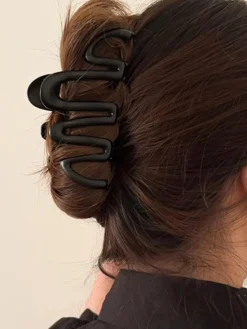 Essential Hair Claw Hair Claws & Hats|Accessories