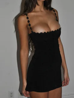 Floral Contrast Trim Low Cut Cami Mini Dress Black Dresses|Casual Dresses