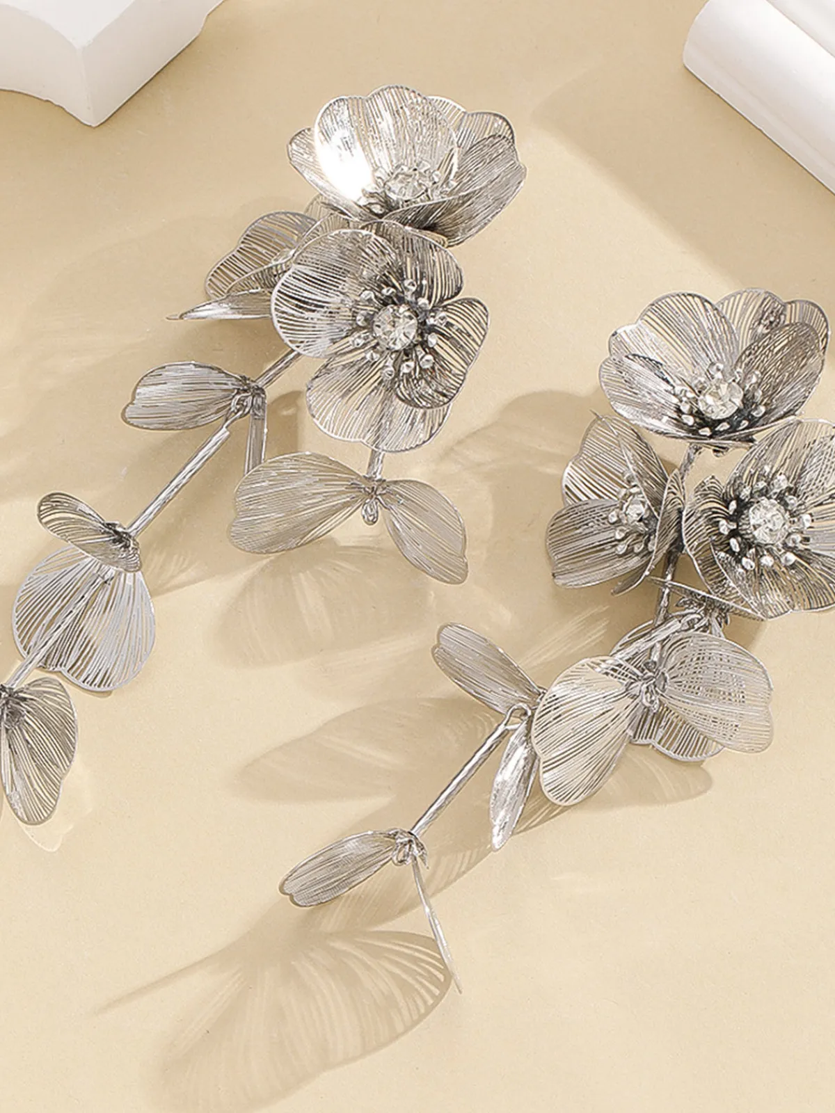 Hot Floral Decor Fringed Earrings Earrings|Accessories
