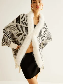 Clearance Geometric Striped Tassel Knit Minky Shawl Outerwear|Outerwear