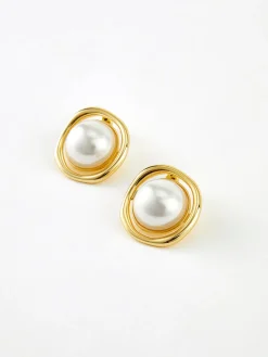 Best en Edge Pearl Stud Earrings Earrings|Accessories