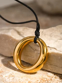 Hot Round Pendant Necklace Necklaces|Accessories