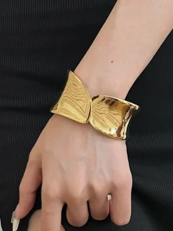 en Tunnel Bracelet Rings & Bracelets|Accessories