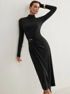 Best Irregular Metal-Ring Slit Pleated Dress Black Dresses|Casual Dresses