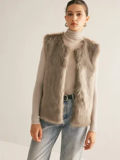 Discount Leisure Faux Fur Vest Outerwear|Vests