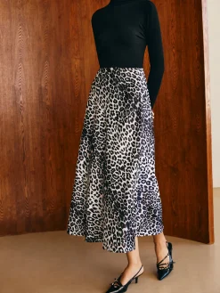 Leopard Printed Midi Skirt Skirts|Bottoms