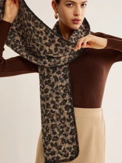 Outlet Leopard Printed Minky Scarf Accessories