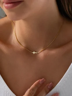 Mini Cross Pendant Necklace Necklaces|Accessories