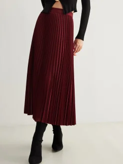 Online Minimalist Pleated Flowy Skirt Skirts|Bottoms