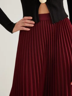 Online Minimalist Pleated Flowy Skirt Skirts|Bottoms