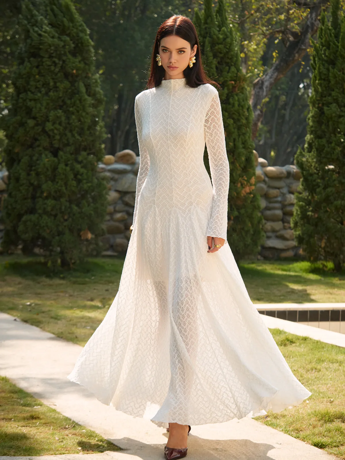 Discount Mock Neck Lace Flowy Long Dress Dresses
