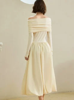 Discount Off-Shoulder Bud Waist Pleated Knit Dress White Dresses|Sweater Dresses
