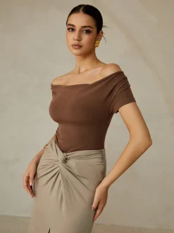 Hot Off-Shoulder Pleated Blouse Blouses & Shirts|Tops
