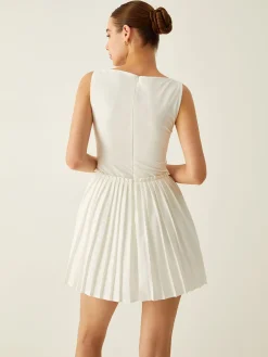 Outlet Plain Pleated Cami Short Dress White Dresses|Casual Dresses