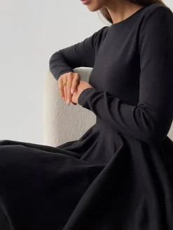 New Plain Pleated Sweater Short Dress White Dresses|Black Dresses