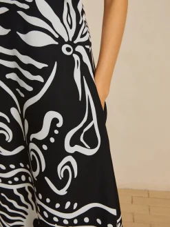 Online Print Halter Backless Long Dress Black Dresses|Vacation Dresses
