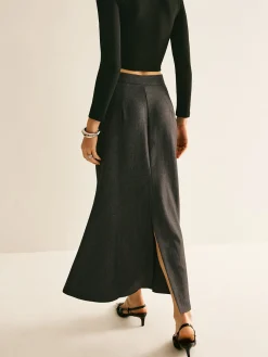 New Regular Fit Back Split Skit Skirts|Bottoms