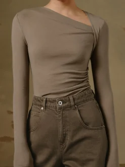 Ribbed Knit Long Sleeve Asymmetric Shirt T-shirts|Knitwear