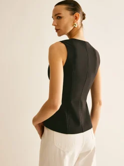 Discount Round Neck Metal-Detail Vest Outerwear|Vests