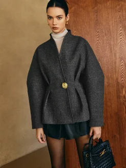 Side Pleated Coat Without Belt Outerwear|Coats