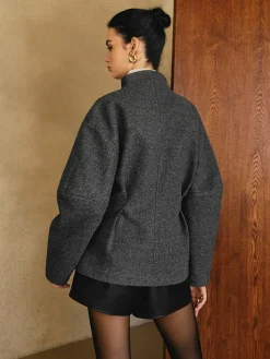 Side Pleated Coat Without Belt Outerwear|Coats