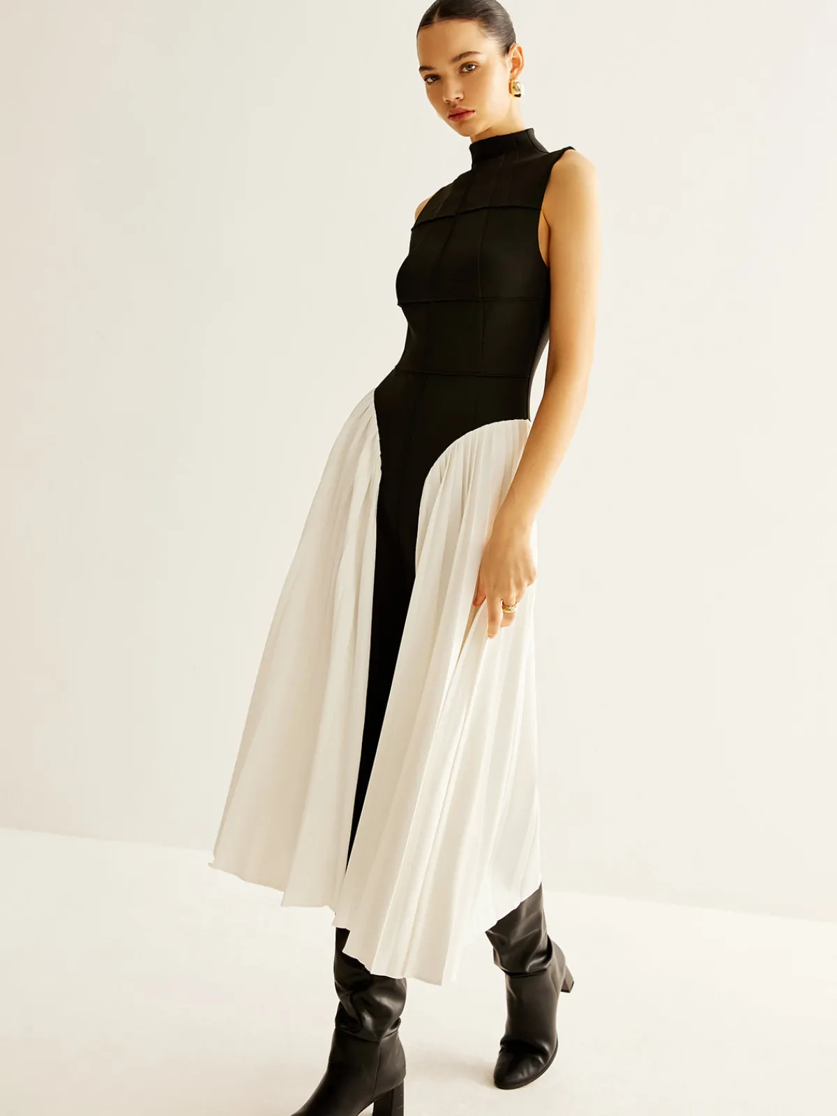 Online Sleeveless Color Block Pleated Dress Black Dresses|Casual Dresses