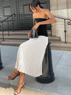 Clearance Sleeveless Pleated Long Dress White Dresses|Casual Dresses