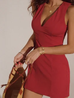 Clearance Snug V-Neck Sleeveless Short Dress Black Dresses|Casual Dresses