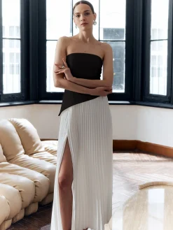 New Solid Pleated Strapless Split Dress White Dresses|Casual Dresses