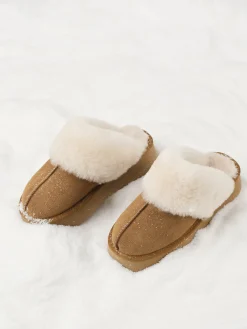 Discount Thick Sole Fleecing Slippers Boots Shoes|Accessories